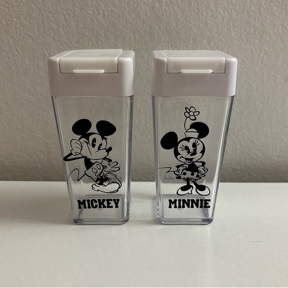 Disney Mickey Minnie Salt Pepper Spice Plastic Bottle for Kitchen - Picture 1 of 6
